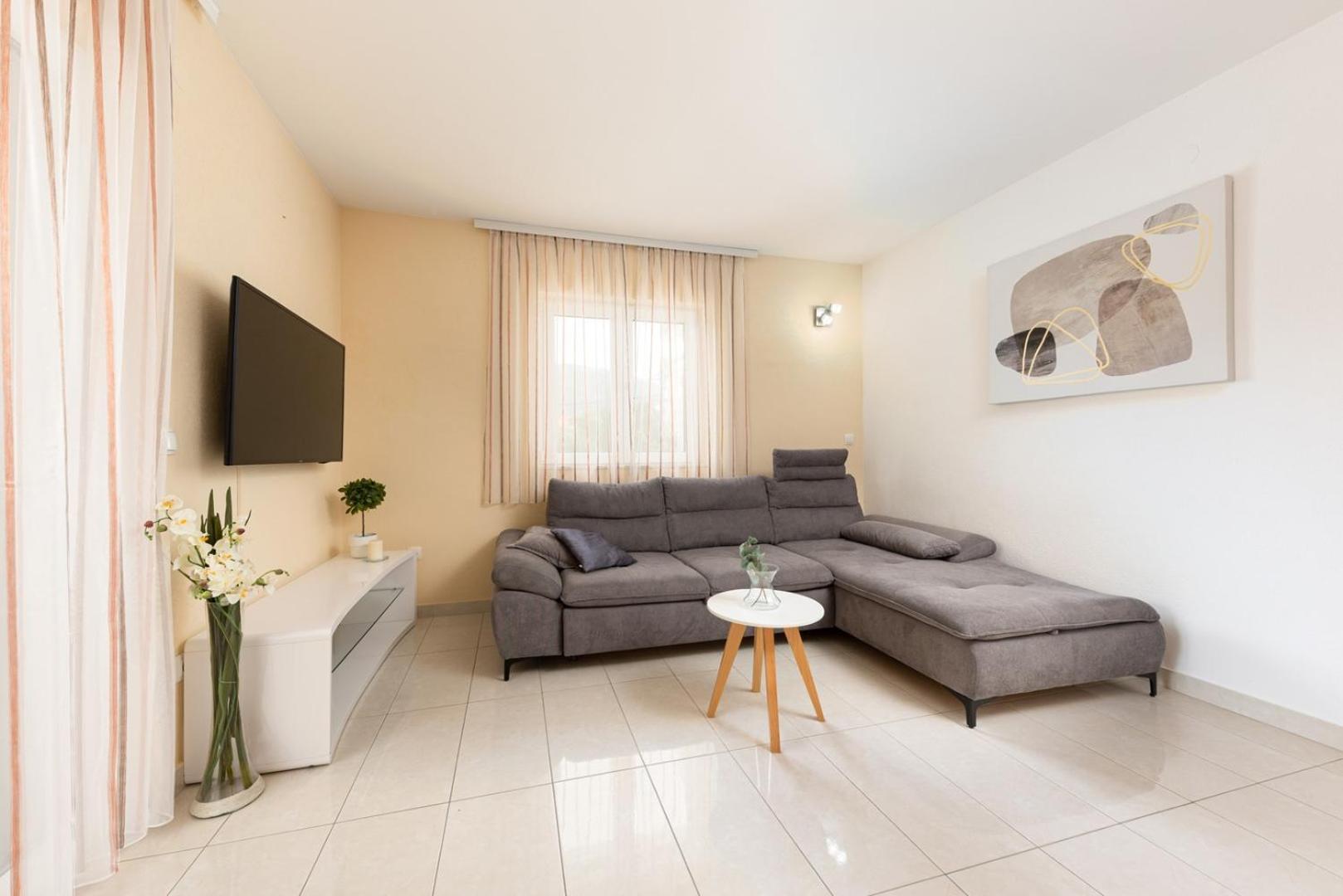 Villa Josip Near Omis , Private Pool מראה חיצוני תמונה